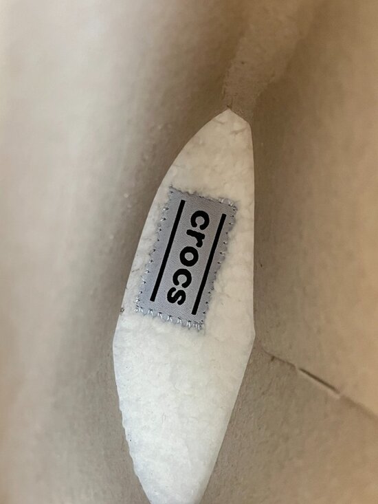 Crocs Classic Lined Neo Puff Mens Size 10 White Outdoor Pull On Boots Shoes main image 4